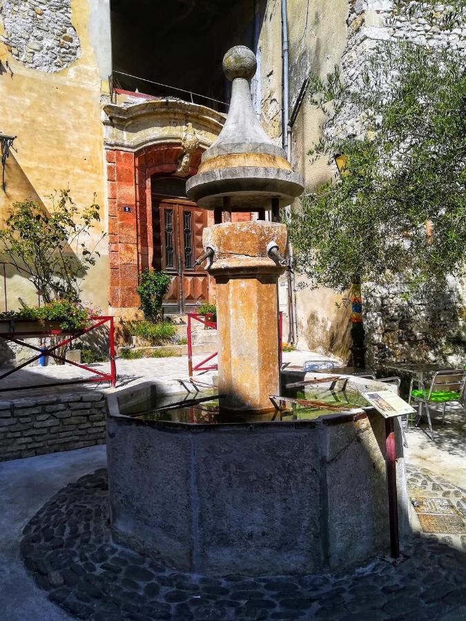 La Frigoule, Un Gite Au Coeur Du Parc Des Cevennes Generargues Экстерьер фото